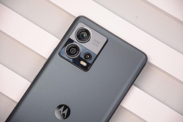 Motorola ra mắt smartphone có camera 200MP đầu tiên trên thế giới - Ảnh 8.