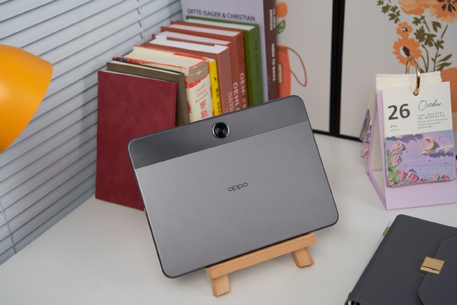 OPPO ra mắt tablet 11 inch, chip Helio G99, pin 8000mAh, sạc nhanh hơn iPad, giá chỉ hơn 4 triệu đồng- Ảnh 1.