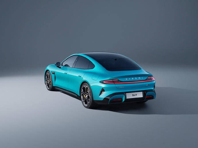 Xiaomi Motors ra mắt hình ảnh chính thức đầu tiên của dòng xe điện nhà làm SU7
