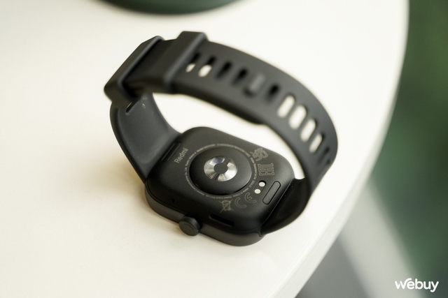 Trên tay Redmi Watch 4: Đẹp sang như Apple Watch, pin 20 ngày, nhiều tính năng, giá chỉ hơn 2 triệu- Ảnh 10.