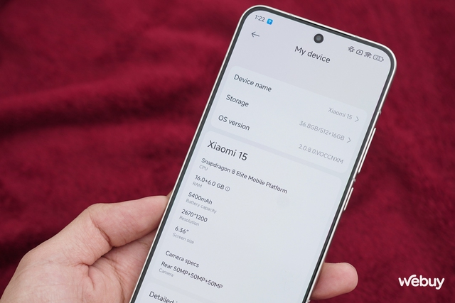 Trên tay Xiaomi 15 đầu tiên tại VN: Thiết kế nhỏ gọn cầm rất thích tay, có 2 nâng cấp này cực đáng tiền, giá từ 15,9 triệu đồng- Ảnh 21.