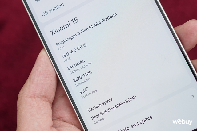 Trên tay Xiaomi 15 đầu tiên tại VN: Thiết kế nhỏ gọn cầm rất thích tay, có 2 nâng cấp này cực đáng tiền, giá từ 15,9 triệu đồng- Ảnh 23.