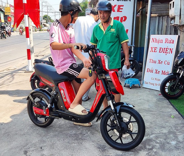 Có nên mua xe máy điện cũ không, và nếu mua thì phải chú ý những gì?- Ảnh 2.