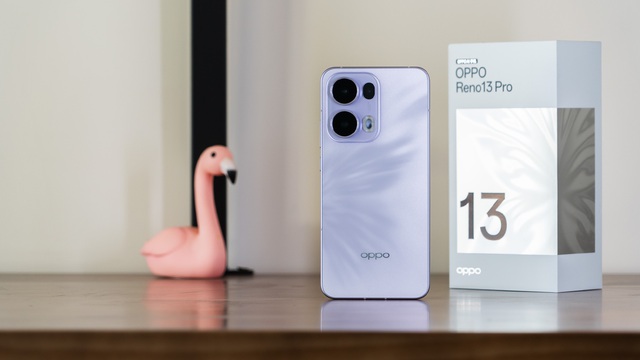 Trên tay OPPO Reno13 Pro sắp ra mắt tại Việt Nam: Thiết kế mới quá đẹp, chống nước IP69, camera chụp đẹp kèm pin 5.800mAh- Ảnh 14.