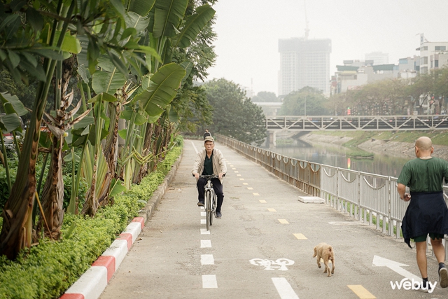 Mùng 3 tập thể dục 'tiêu bánh chưng': Trải nghiệm phố xe đạp đầu tiên tại Hà Nội- Ảnh 17.