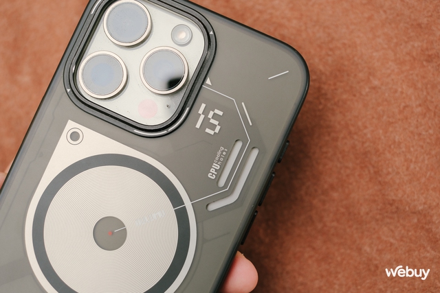 Ốp lưng độc lạ cho iPhone 15 Pro Max: Thiết kế "tương lai", có MagSafe và tản nhiệt, giá chỉ từ 600.000 đồng- Ảnh 11.
