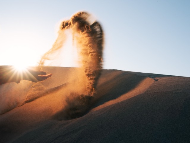 Vì sao một số sa mạc lại có thể tự phát ra những âm thanh kỳ quái?- Ảnh 4.