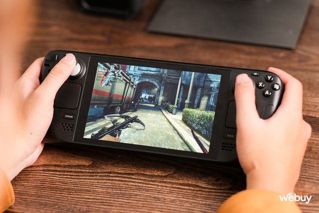 Steam Deck quá "hot", Nvidia muốn ra mắt máy chơi game cầm tay với chip đồ hoạ độc quyền- Ảnh 1.