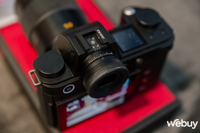 Trên tay máy ảnh cao cấp Leica SL3: Cảm biến 60MP mới và giá bán 206 triệu Đồng- Ảnh 9.