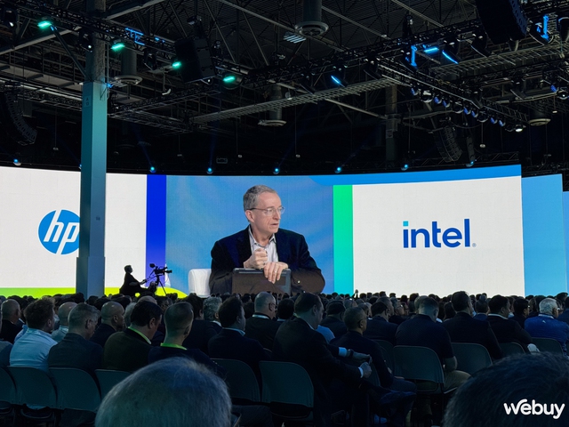 CEO Intel muốn một chiếc kính thực tế ảo giống Apple Vision Pro- Ảnh 1.