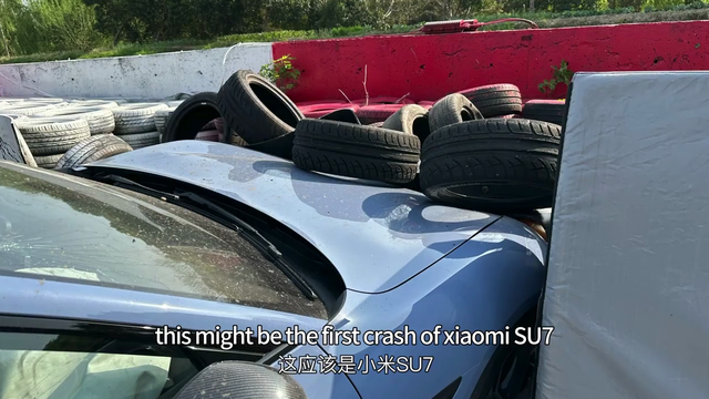 Xe điện Xiaomi SU7 tiếp tục gặp tai nạn, lần này trên trường đua- Ảnh 3.