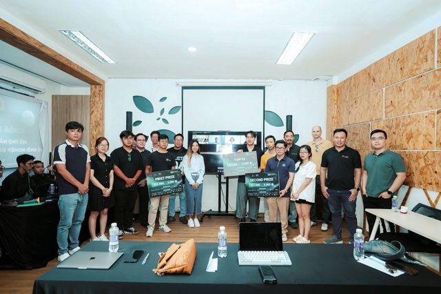 Chung kết U2U Spring Hackathon - Bệ phóng cho startup Web3 tại Việt Nam- Ảnh 1.
