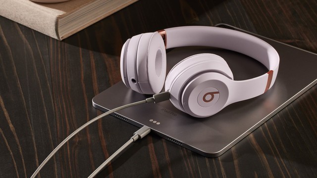Apple ra mắt Beats Solo 4: Cải thiện chất lượng âm thanh, pin lâu hơn- Ảnh 3.