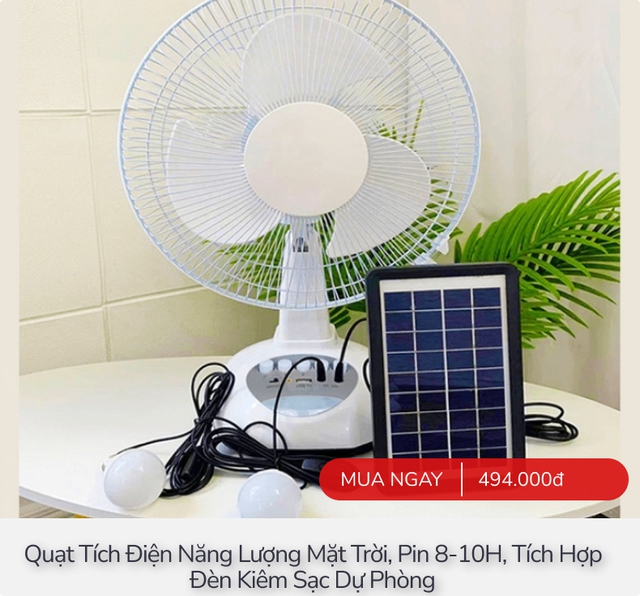 Dưới 500.000đ cũng mua được đủ loại quạt năng lượng mặt trời, quạt hơi nước cho sinh viên và người thu nhập thấp- Ảnh 1.