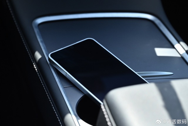 Meizu ra mắt smartphone cuối cùng: Thiết kế viền siêu mỏng, đẹp hơn Sony, chip Snapdragon 8 Gen 2, giá chỉ hơn 9 triệu đồng- Ảnh 3.