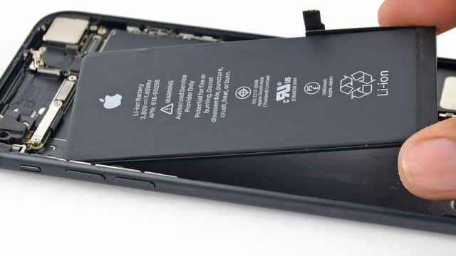 iPhone 16 Pro Max có nâng cấp mới mà người dùng Việt cực kỳ quan tâm- Ảnh 1.