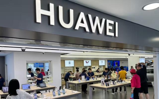 Huawei khiến các đối thủ run sợ: Sắp thoát ly khỏi Android, hệ điều hành 'tự chế' nhắm tới kho 500.000 ứng dụng, sẽ dành lại ngôi vương tại Trung Quốc ngay trong năm nay- Ảnh 1.