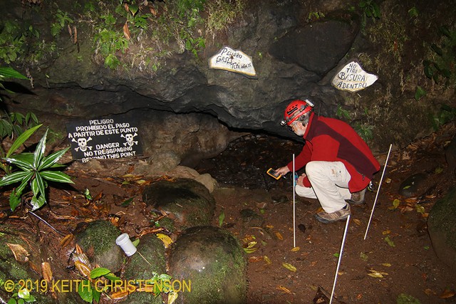 Hang tử thần ở Costa Rica có thể mang đến cái chết cho bất kỳ sinh vật nào bước vào nó- Ảnh 3.