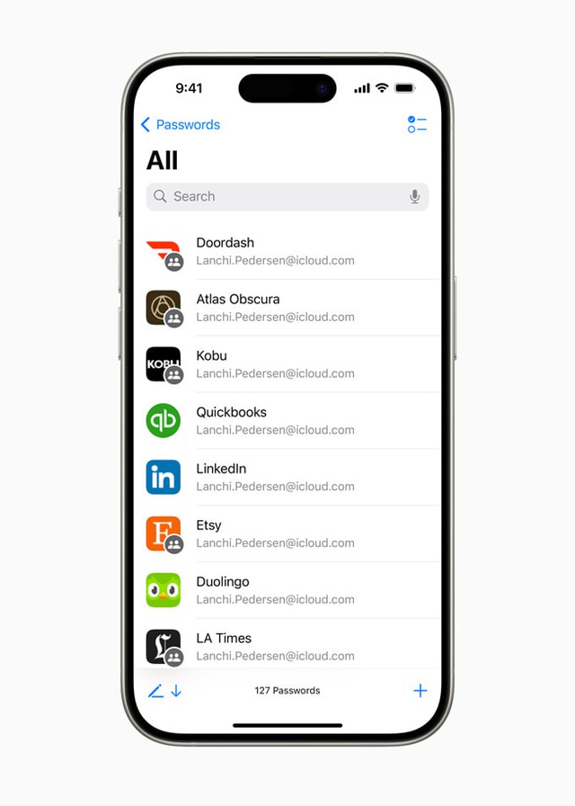 iOS 18 chính thức ra mắt: Tích hợp "AI" Apple Intelligence và ChatGPT, tùy biến giao diện như Android, Control Center mới, khóa ứng dụng bằng Face ID, nhắn tin qua vệ tinh...- Ảnh 10.