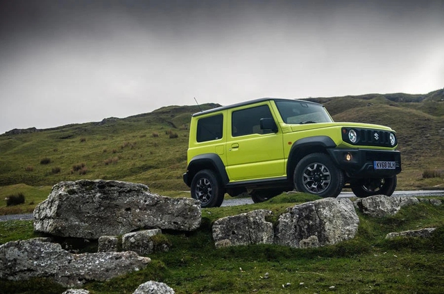 Những vũ khí giúp Suzuki Jimny được lòng các tay chơi nhưng lại dễ mất điểm trong mắt người thường- Ảnh 9.