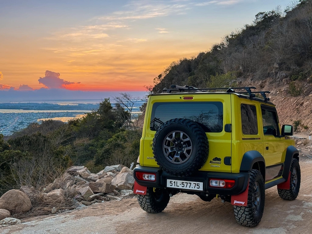 Những vũ khí giúp Suzuki Jimny được lòng các tay chơi nhưng lại dễ mất điểm trong mắt người thường- Ảnh 11.