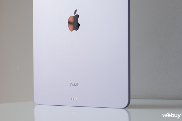 Mẫu iPad lần đầu tiên xuất hiện trên thế giới: Màn hình 13 inch, chip M2 cực mạnh mà giá chỉ từ 16,9 triệu đồng- Ảnh 19.