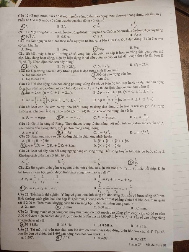 ĐÃ CÓ gợi ý đáp án đề thi VẬT LÝ tốt nghiệp THPT 2024, cập nhật ngay TẠI ĐÂY - Ảnh 3.