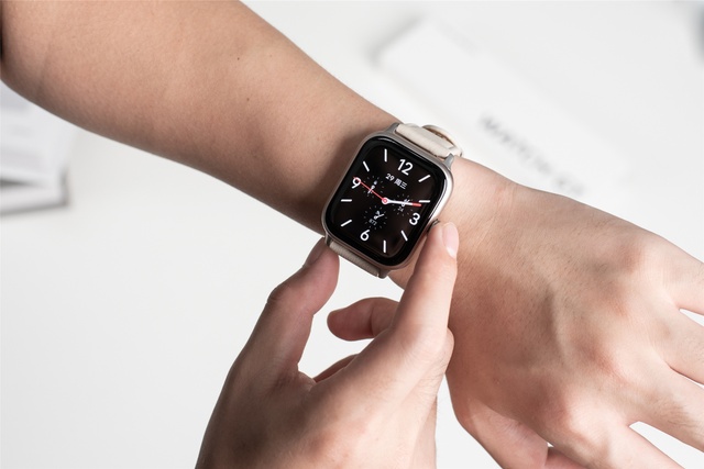 Lại xuất hiện đồng hồ giống Apple Watch: Hỗ trợ eSIM, pin 21 ngày, tích hợp AI, giá chỉ 2,8 triệu đồng- Ảnh 5.
