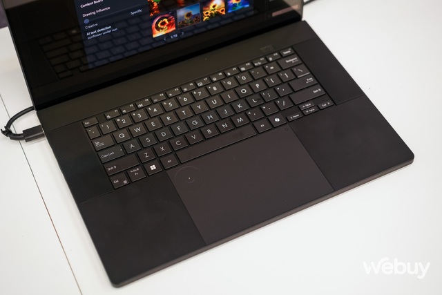 Bộ sưu tập laptop văn phòng và sáng tạo nội dung ASUS đem tới Computex 2024- Ảnh 14.