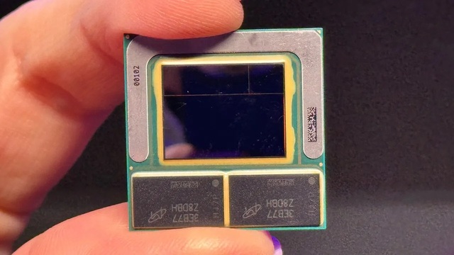 Intel Lunar Lake chính thức ra mắt: CPU x86 tiết kiệm điện tốt nhất từ trước đến nay, sẽ thay đổi hoàn toàn thiết kế laptop AI- Ảnh 2.