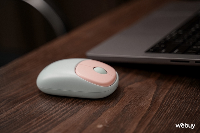 Dùng thử chuột Bluetooth Ugreen: Màu đẹp lạ, nút yên tĩnh, pin 3 tháng, cách cắm sạc người dùng Apple Magic Mouse muốn cũng không có- Ảnh 7.