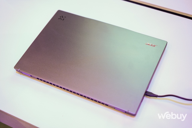 Acer ra mắt laptop AI với chip Snapdragon X series, RAM 32GB- Ảnh 1.