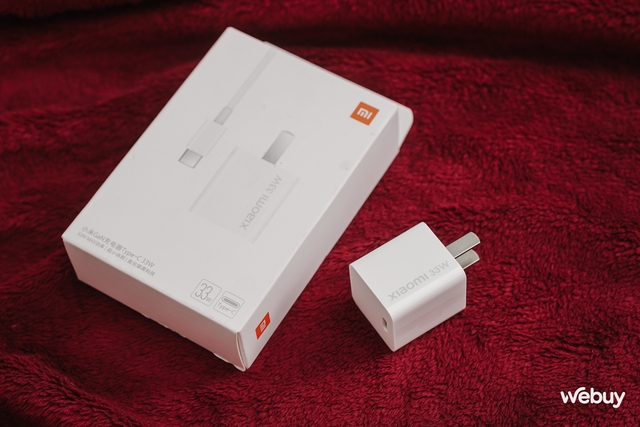 Sạc nhanh Xiaomi siêu nhỏ gọn: Công suất 33W, nhỏ như củ 5W của Apple, sạc được iPhone, iPad, thậm chí cả MacBook ngon lành- Ảnh 1.