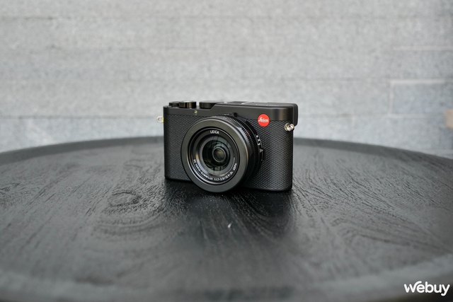 Trên tay Leica D-Lux 8: Máy ảnh compact cao cấp, nhìn giống Leica Q và giá bán tới gần 50 triệu Đồng- Ảnh 2.