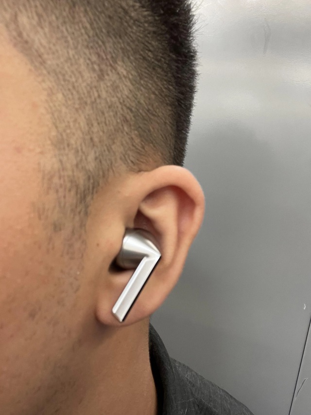 Tai nghe giống AirPods của Samsung còn chưa ra mắt nhưng đã có người dùng review: Chất âm tuyệt vời, đeo thoải mái, thiết kế đẹp, chống ồn hơn cả AirPods Pro- Ảnh 5.