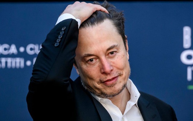 Elon Musk khiến nhà đầu tư hoang mang tột độ: Tuyên bố tương lai của Tesla không phải nằm ở việc bán ô tô điện, đặt cược vào một thứ 'thú vị hơn nhiều'- Ảnh 1.