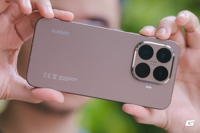 Xiaomi 15T series vs iPhone 17 series: Khi “flagship killer” không còn là khẩu hiệu- Ảnh 1. Xiaomi 15T series vs iPhone 17 series: Khi “flagship killer” không còn là khẩu hiệu- Ảnh 1.
