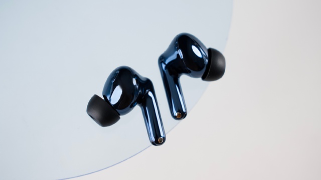 vivo ra mắt tai nghe chống ồn mới, nghe nhạc Hi-Fi, pin 48 giờ, giá hơn 1 triệu đồng- Ảnh 2. vivo ra mắt tai nghe chống ồn mới, nghe nhạc Hi-Fi, pin 48 giờ, giá hơn 1 triệu đồng- Ảnh 2.