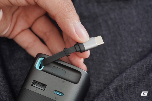 Xiaomi có củ sạc 67W mới: Thiết kế nhỏ gọn, có cáp rút tích hợp, giá sale 600.000 đồng- Ảnh 2. Xiaomi có củ sạc 67W mới: Thiết kế nhỏ gọn, có cáp rút tích hợp, giá sale 600.000 đồng- Ảnh 2.