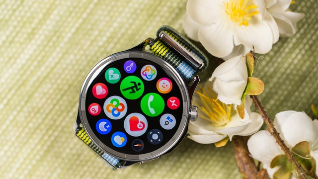 Trải nghiệm smartwatch mới của OPPO: Thiết kế siêu mỏng, tích hợp AI, pin 10 ngày, giá chỉ hơn 5 triệu- Ảnh 6. Trải nghiệm smartwatch mới của OPPO: Thiết kế siêu mỏng, tích hợp AI, pin 10 ngày, giá chỉ hơn 5 triệu- Ảnh 6.