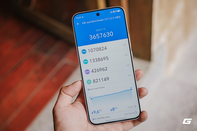 Trên tay iQOO 15: Điện thoại mới của vivo với chip Snapdragon 8 Elite Gen 5, pin 7.000mAh, có tính năng của flagship 30 triệu nhưng giá chỉ bằng một nửa- Ảnh 19. Trên tay iQOO 15: Điện thoại mới của vivo với chip Snapdragon 8 Elite Gen 5, pin 7.000mAh, có tính năng của flagship 30 triệu nhưng giá chỉ bằng một nửa- Ảnh 19.