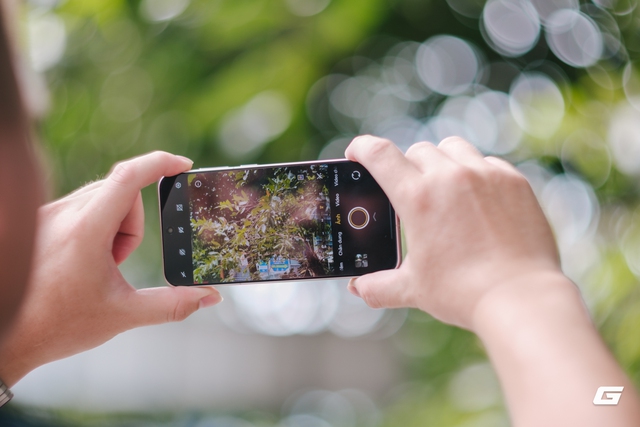 Điện thoại flagship nhỏ gọn chụp ảnh đẹp nhất- Ảnh 5. Điện thoại flagship nhỏ gọn chụp ảnh đẹp nhất- Ảnh 5.