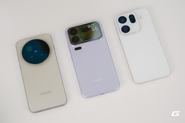 "Đo dáng" 3 siêu phẩm: Xiaomi 17 Pro Max, vivo X300 Pro và OPPO Find X9 Pro - mỗi máy đẹp một kiểu, bạn chọn máy nào?- Ảnh 2. "Đo dáng" 3 siêu phẩm: Xiaomi 17 Pro Max, vivo X300 Pro và OPPO Find X9 Pro - mỗi máy đẹp một kiểu, bạn chọn máy nào?- Ảnh 2.