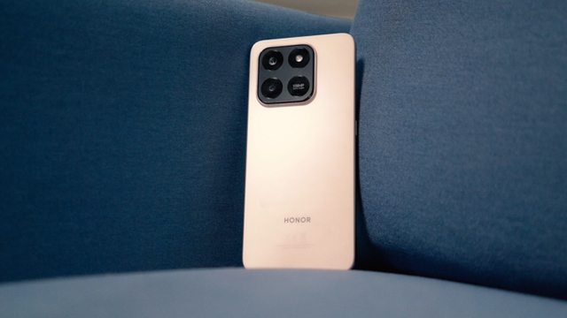 Honor sắp ra điện thoại giá rẻ mới ai cũng mua được: Thiết kế như Xiaomi 17, camera 108MP, pin 6.500mAh, có bán chính hãng- Ảnh 1. Honor sắp ra điện thoại giá rẻ mới ai cũng mua được: Thiết kế như Xiaomi 17, camera 108MP, pin 6.500mAh, có bán chính hãng- Ảnh 1.