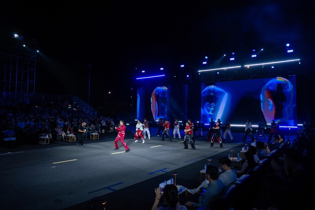 Những khoảnh khắc ấn tượng tại lễ trao giải Better Choice Awards 2025: Bữa tiệc thị giác đầy màu sắc của nghệ thuật và công nghệ- Ảnh 27.