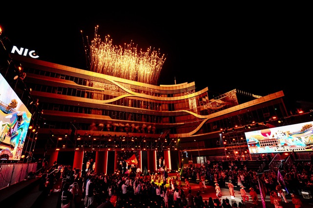 Những khoảnh khắc ấn tượng tại lễ trao giải Better Choice Awards 2025: Bữa tiệc thị giác đầy màu sắc của nghệ thuật và công nghệ- Ảnh 45.