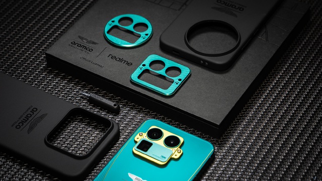 realme GT8 Pro có thêm bản Aston Martin giới hạn dành cho fan F1: Màu ngọc lam, nút nguồn neon, camera 200 "chấm", giá hơn 20 triệu đồng - Ảnh 7.