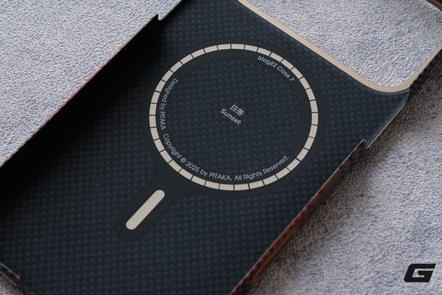 Từ "mỏng dính" đến "áo giáp tận răng” -  trên tay bộ ốp PITAKA đáp ứng mọi nhu cầu bảo vệ iPhone 17 Pro và Pro Max - Ảnh 10.