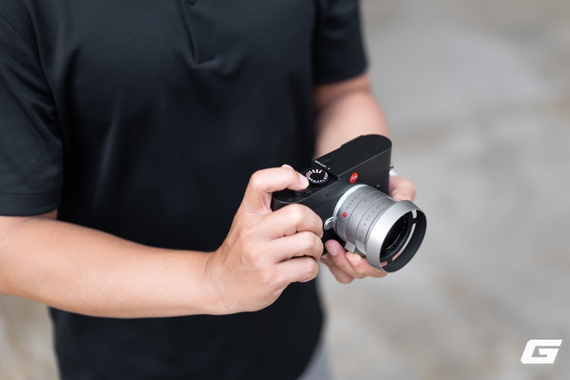 Leica M EV1- Khi biểu tượng từ bỏ kính ngắm quang học: Cú chuyển mình hay lời tạm biệt di sản?- Ảnh 9. Leica M EV1- Khi biểu tượng từ bỏ kính ngắm quang học: Cú chuyển mình hay lời tạm biệt di sản?- Ảnh 9.