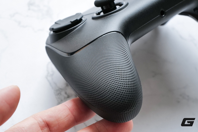 Razer Raiju V3 Pro: Cần analog TMR và nút “click chuột” đưa độ chính xác lên đỉnh cao cho game thủ yêu thích chất “PlayStation” - Ảnh 11.